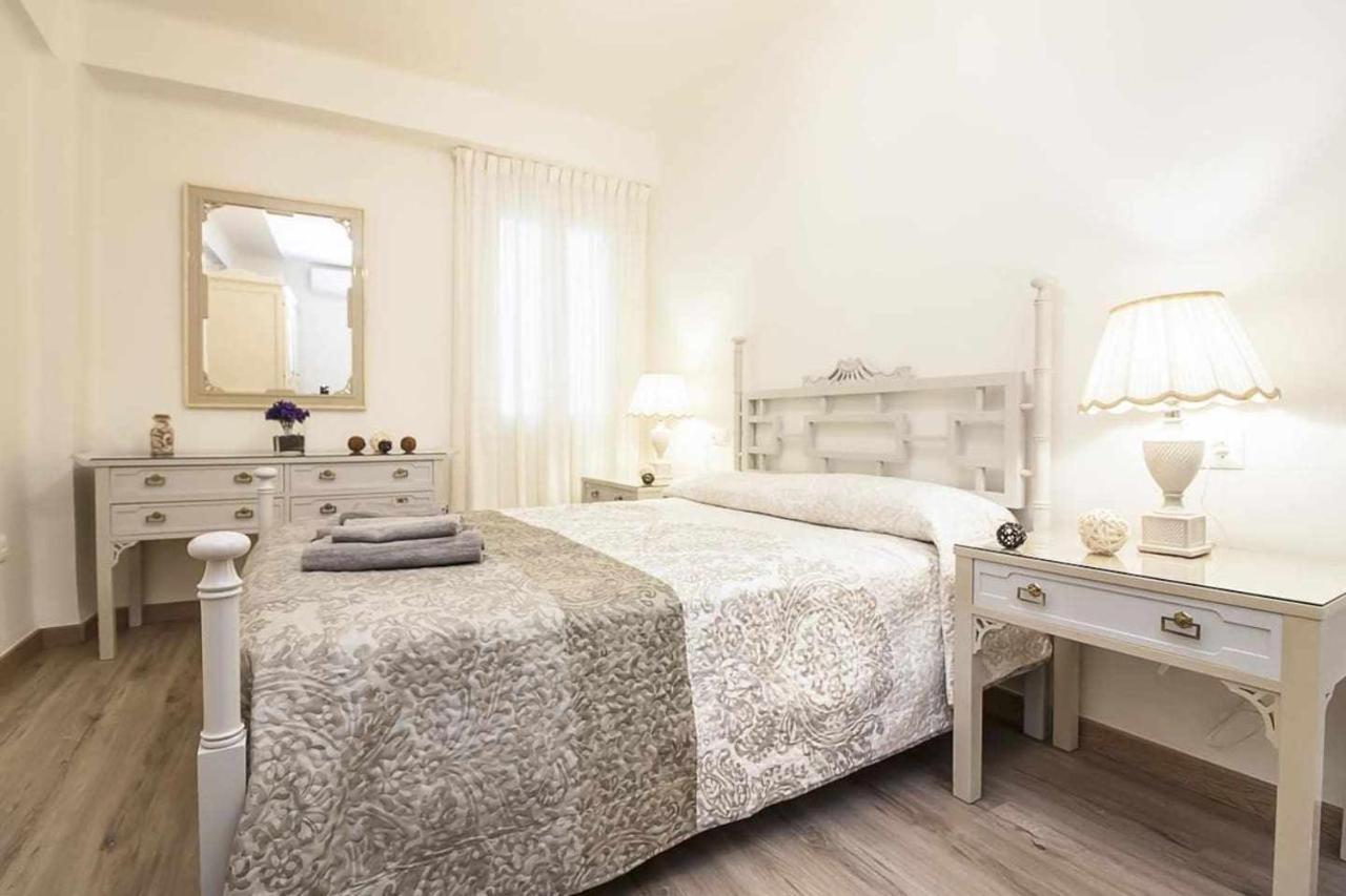 Casa Marina Malaga Apartment Exterior photo